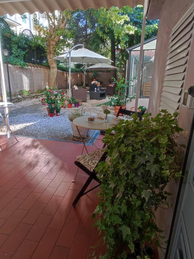 La Petite Maison Florenz Exterior foto